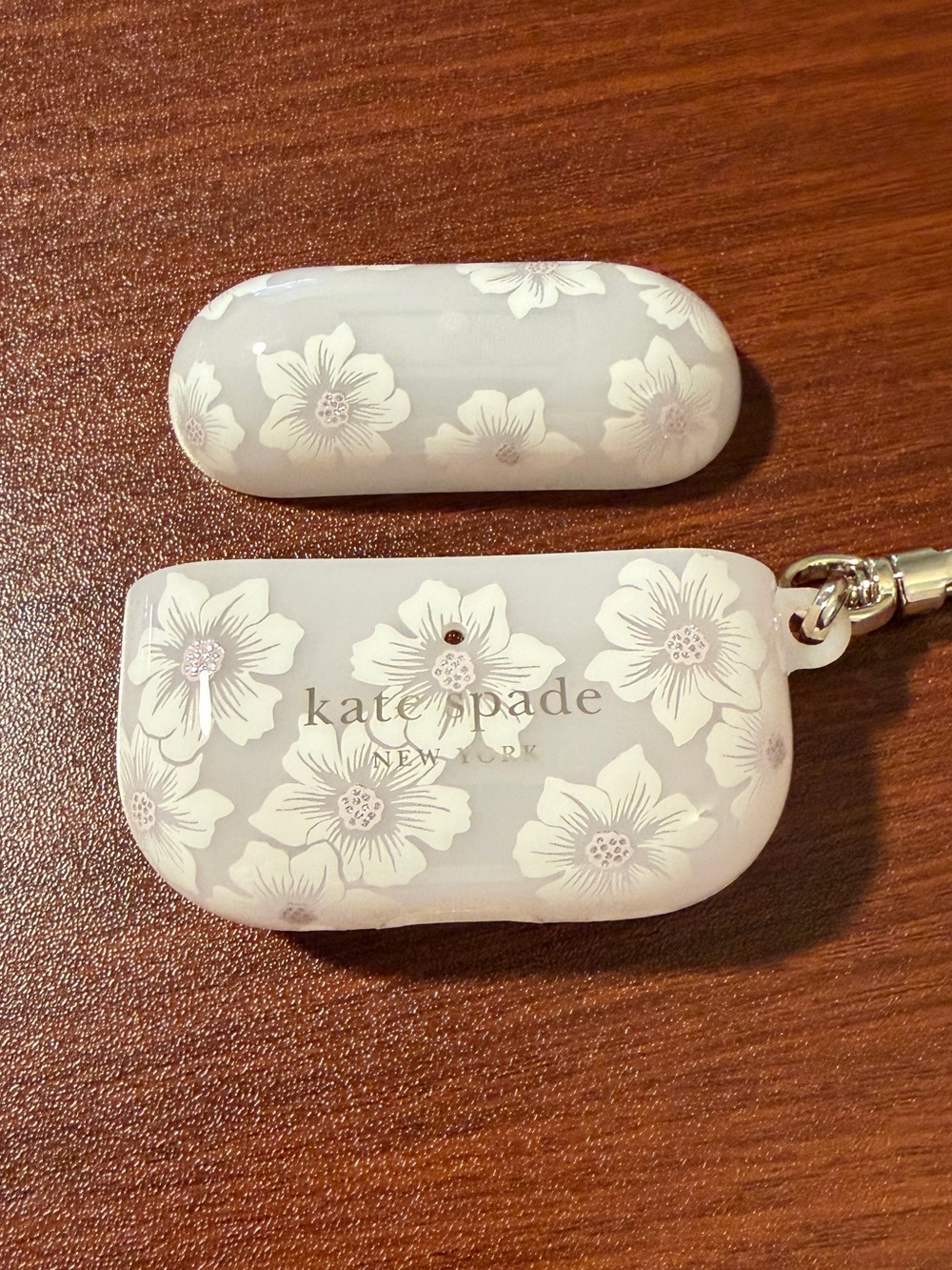 Kate Spade New York Apple AirPods Pro 2 Case